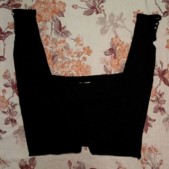 NWT Women's Leggings - Picture 2 of 5
